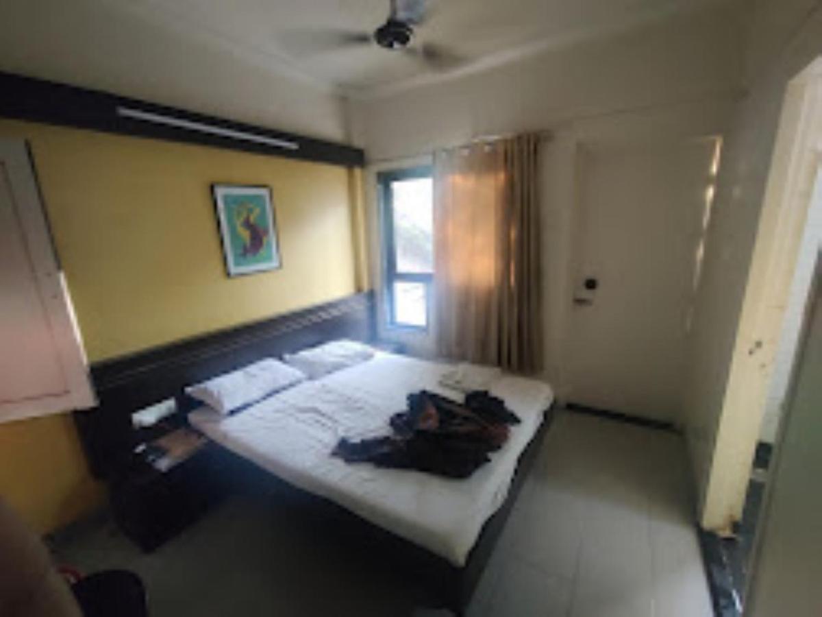 Hotel Abhishek ,Nashik Exterior foto